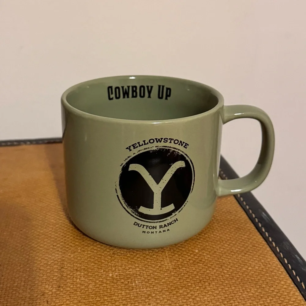 Yellowstone Dutton Ranch Green Mug - Picture 1 of 2